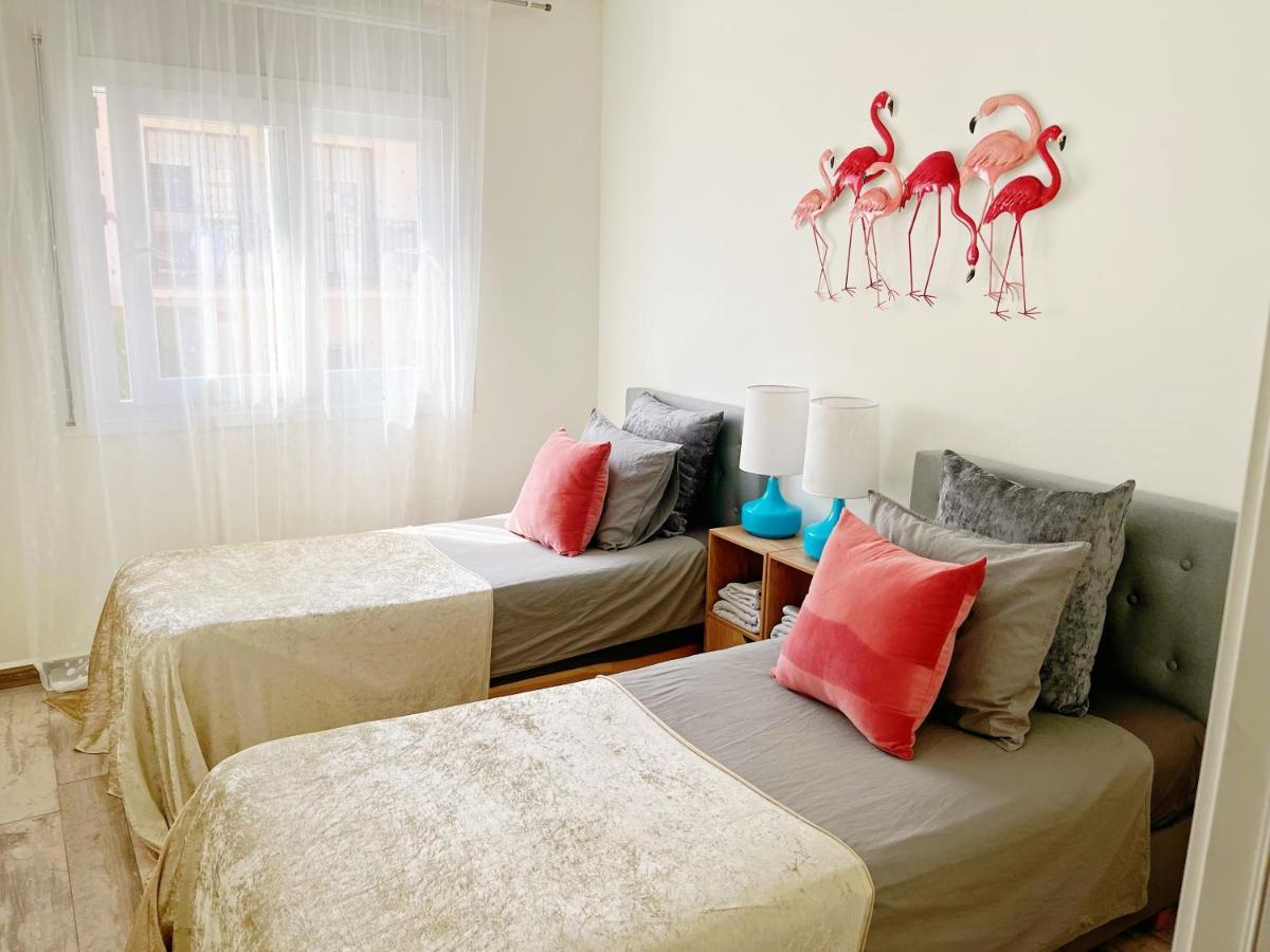 Cheerful Townhouse Center Sitges 5 Bedrooms Pool And Terrace Esterno foto